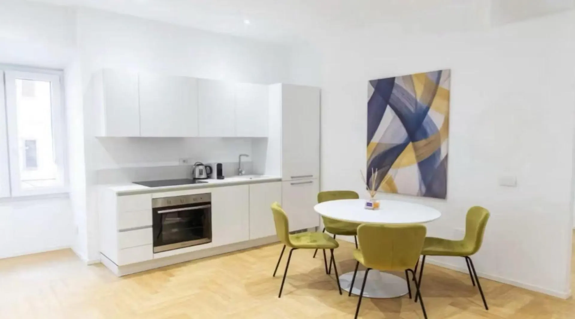 New And Recently Renovated One Bedroom - Checkprofile Rom